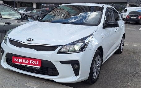 KIA Rio IV, 2019 год, 1 215 000 рублей, 3 фотография