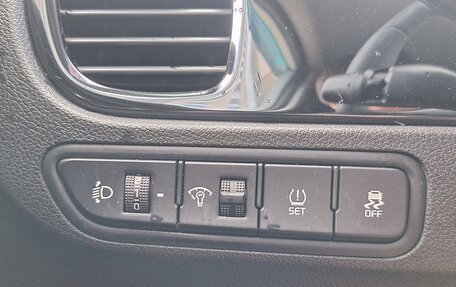 KIA Rio IV, 2019 год, 1 215 000 рублей, 25 фотография