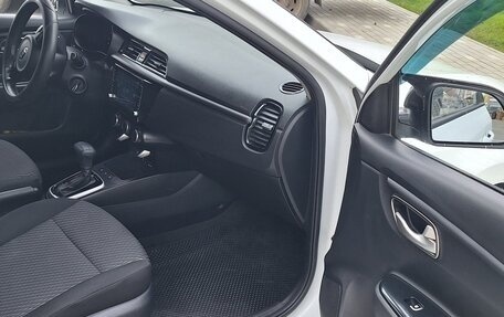 KIA Rio IV, 2019 год, 1 215 000 рублей, 30 фотография