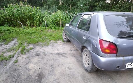 Ford Fiesta, 1998 год, 65 000 рублей, 4 фотография