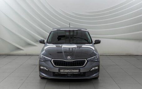 Skoda Rapid II, 2021 год, 1 688 000 рублей, 2 фотография