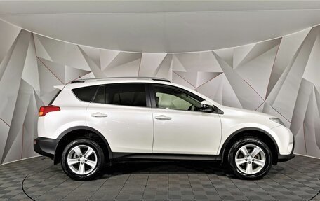 Toyota RAV4, 2014 год, 1 655 000 рублей, 6 фотография