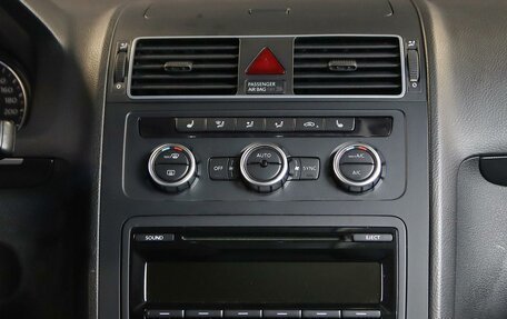 Volkswagen Touran III, 2014 год, 999 000 рублей, 9 фотография