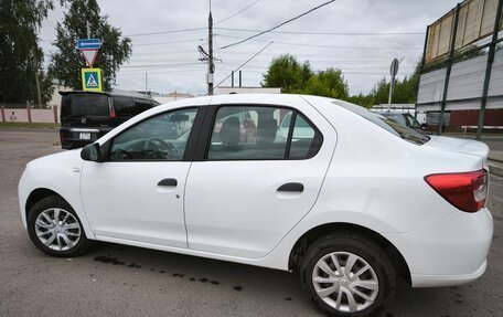 Renault Logan II, 2018 год, 750 000 рублей, 5 фотография
