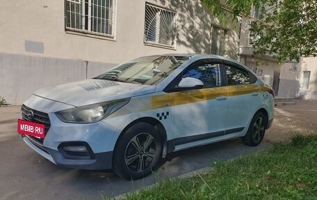 Hyundai Solaris II рестайлинг, 2019 год, 630 000 рублей, 2 фотография