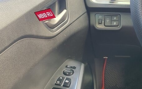 Hyundai Solaris II рестайлинг, 2019 год, 630 000 рублей, 9 фотография