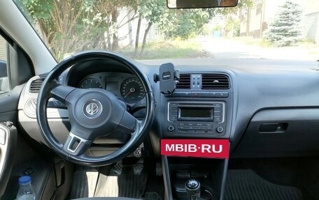 Volkswagen Polo VI (EU Market), 2013 год, 820 000 рублей, 13 фотография