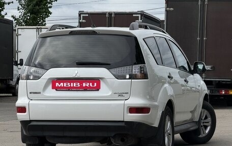Mitsubishi Outlander III рестайлинг 3, 2011 год, 969 000 рублей, 11 фотография