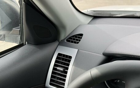 Mitsubishi Outlander III рестайлинг 3, 2011 год, 969 000 рублей, 19 фотография