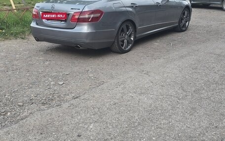 Mercedes-Benz E-Класс, 2009 год, 1 300 000 рублей, 4 фотография
