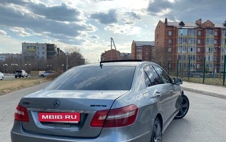 Mercedes-Benz E-Класс, 2009 год, 1 300 000 рублей, 14 фотография