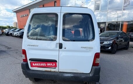 Peugeot Partner II рестайлинг 2, 2010 год, 280 000 рублей, 3 фотография
