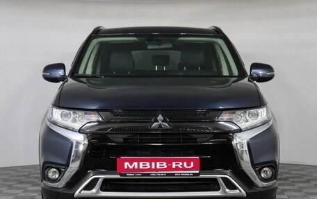 Mitsubishi Outlander III рестайлинг 3, 2021 год, 2 797 000 рублей, 3 фотография