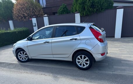 Hyundai Solaris II рестайлинг, 2012 год, 648 000 рублей, 13 фотография