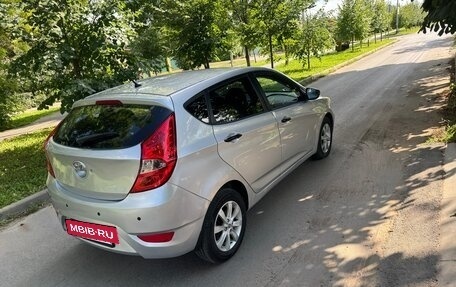 Hyundai Solaris II рестайлинг, 2012 год, 648 000 рублей, 32 фотография