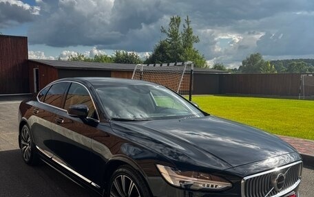 Volvo S90 II рестайлинг, 2021 год, 4 000 000 рублей, 2 фотография
