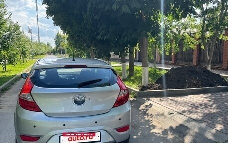Hyundai Solaris II рестайлинг, 2012 год, 648 000 рублей, 33 фотография