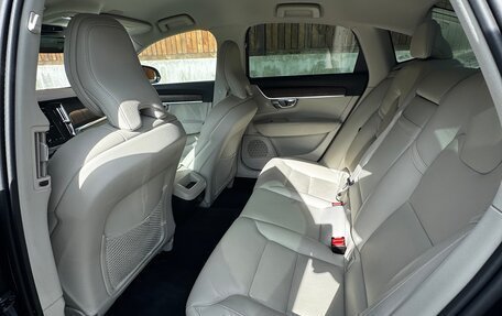 Volvo S90 II рестайлинг, 2021 год, 4 000 000 рублей, 12 фотография