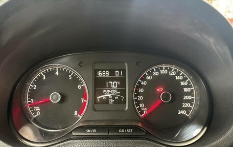 Volkswagen Polo VI (EU Market), 2017 год, 850 000 рублей, 11 фотография
