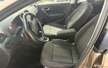 Volkswagen Polo VI (EU Market), 2017 год, 850 000 рублей, 15 фотография