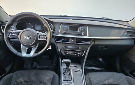 KIA Optima IV, 2019 год, 1 530 000 рублей, 11 фотография