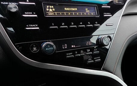 Toyota Camry, 2018 год, 2 269 000 рублей, 12 фотография