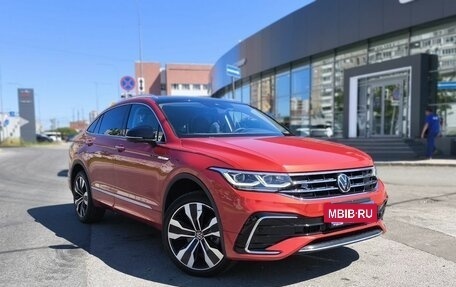 Volkswagen Tiguan II, 2020 год, 3 395 000 рублей, 3 фотография