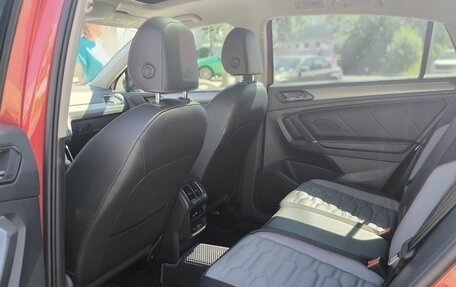 Volkswagen Tiguan II, 2020 год, 3 395 000 рублей, 29 фотография
