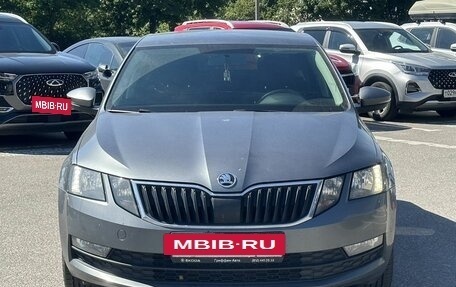 Skoda Octavia, 2018 год, 1 549 000 рублей, 2 фотография