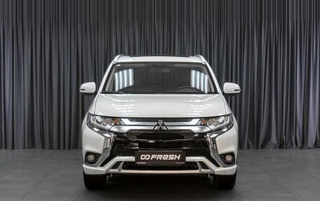 Mitsubishi Outlander III рестайлинг 3, 2022 год, 3 479 000 рублей, 3 фотография