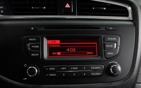 KIA cee'd III, 2016 год, 990 000 рублей, 15 фотография