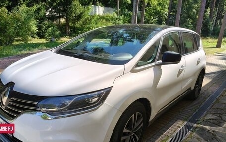 Renault Espace V рестайлинг, 2019 год, 2 200 000 рублей, 5 фотография