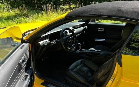 Ford Mustang VI рестайлинг, 2021 год, 3 450 000 рублей, 9 фотография