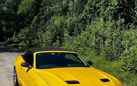Ford Mustang VI рестайлинг, 2021 год, 3 450 000 рублей, 8 фотография