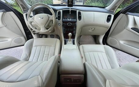 Infiniti QX50 I рестайлинг, 2013 год, 1 950 000 рублей, 12 фотография