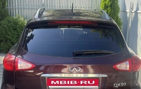 Infiniti QX50 I рестайлинг, 2013 год, 1 950 000 рублей, 9 фотография