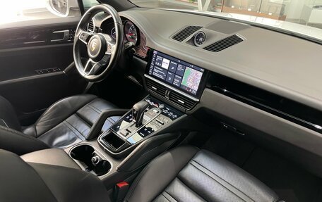 Porsche Cayenne III, 2019 год, 6 078 000 рублей, 11 фотография
