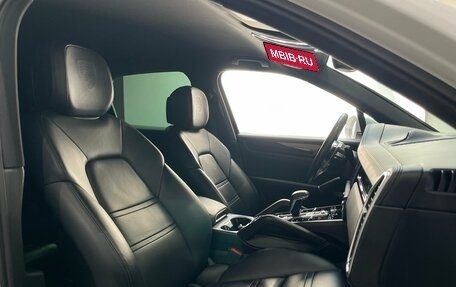 Porsche Cayenne III, 2019 год, 6 078 000 рублей, 12 фотография