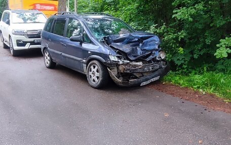 Opel Zafira A рестайлинг, 1999 год, 100 000 рублей, 5 фотография