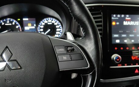 Mitsubishi Outlander III рестайлинг 3, 2022 год, 2 134 000 рублей, 20 фотография
