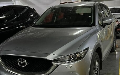 Mazda CX-5 II, 2017 год, 2 700 000 рублей, 2 фотография