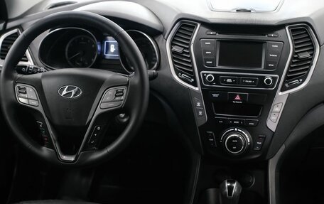 Hyundai Santa Fe III рестайлинг, 2015 год, 1 712 000 рублей, 15 фотография