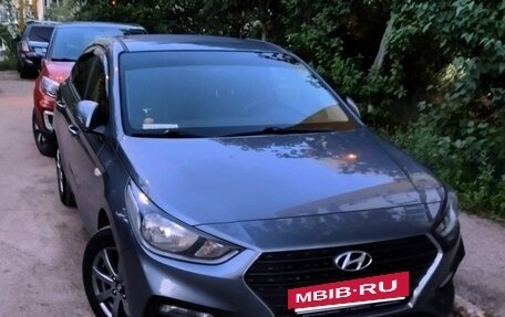 Hyundai Solaris II рестайлинг, 2017 год, 1 200 000 рублей, 5 фотография