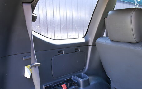 Toyota Land Cruiser Prado 120 рестайлинг, 2004 год, 1 650 000 рублей, 15 фотография