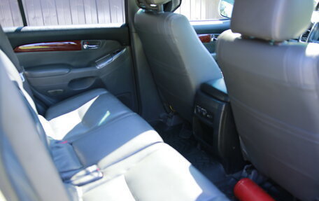 Toyota Land Cruiser Prado 120 рестайлинг, 2004 год, 1 650 000 рублей, 11 фотография