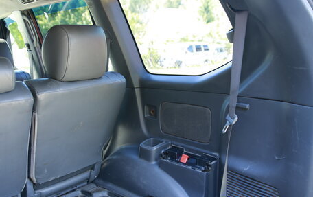 Toyota Land Cruiser Prado 120 рестайлинг, 2004 год, 1 650 000 рублей, 14 фотография
