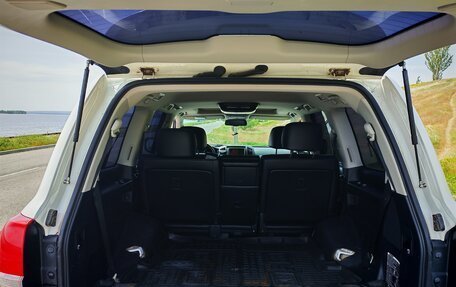 Toyota Land Cruiser 200, 2011 год, 3 600 000 рублей, 9 фотография
