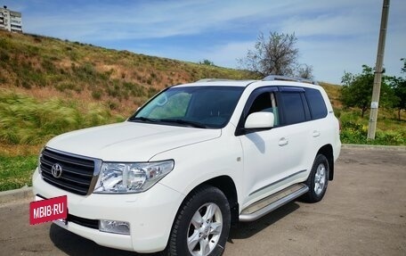 Toyota Land Cruiser 200, 2011 год, 3 600 000 рублей, 2 фотография