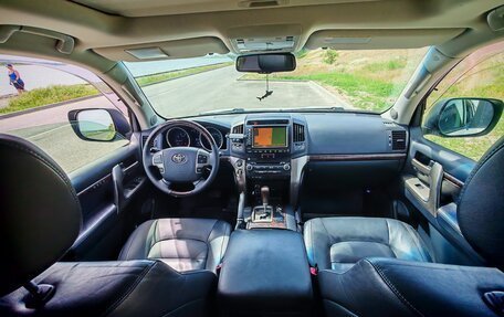 Toyota Land Cruiser 200, 2011 год, 3 600 000 рублей, 16 фотография