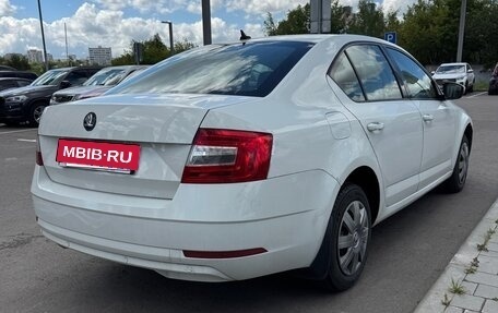 Skoda Octavia, 2018 год, 1 050 000 рублей, 3 фотография